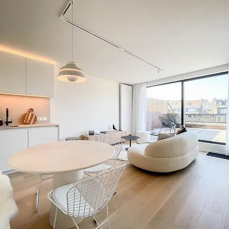 Cosy Penthouse Op Toplocatie Met Parking *