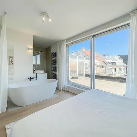 Apartment Cosy Penthouse Op Toplocatie Met Parking